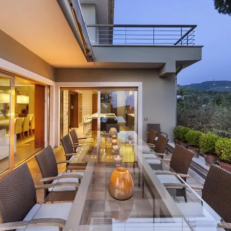 Contemporary Luxury And Ample Space In A Dream 公寓 维桑