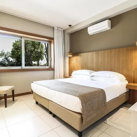 Contemporary Luxury And Ample Space In A Dream 维桑